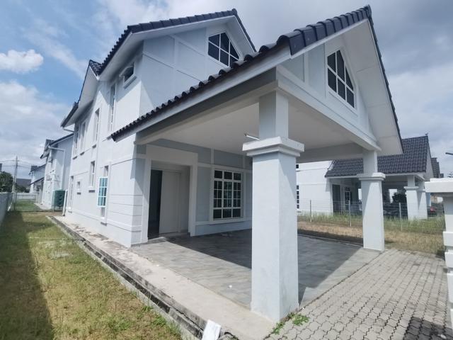 Bungalow for rent in Malaka