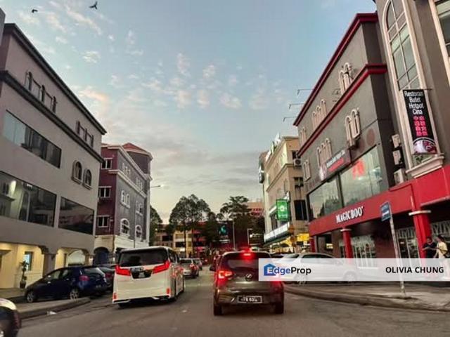 Shop for sale in Petaling, Damansara Damai
