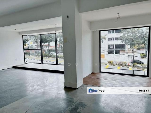 House for sale in Country Heights Damansara, Kuala Lumpur