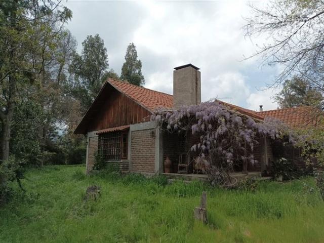 Mostazal, Casa De Campo Los Maitenes / Reserva La Candelaria