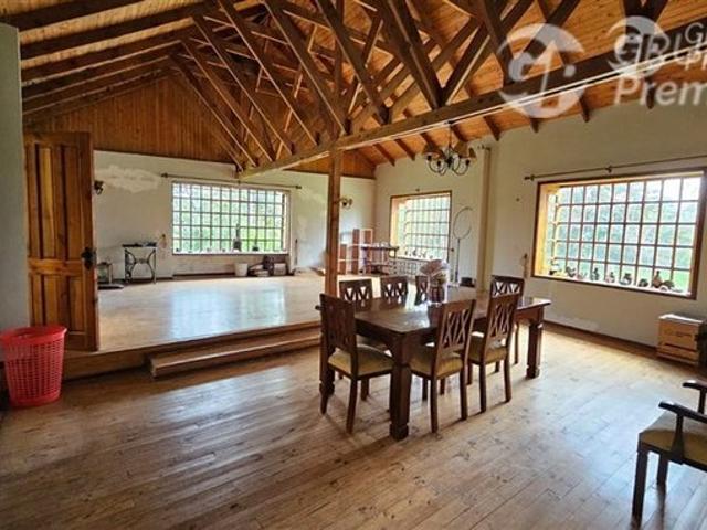 Mostazal, Casa De Campo Los Maitenes / Reserva La Candelaria