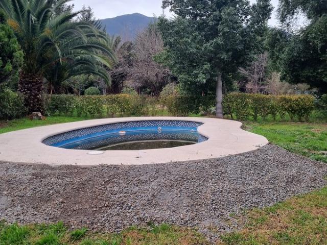 Mostazal, Fundo Peuco