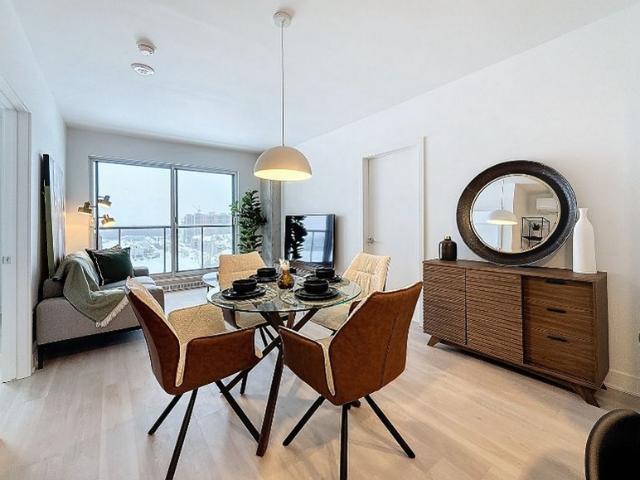 Apartment for rent in Chomedey, Quebec