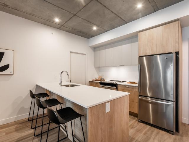 Apartment for rent in Les Moulins, Quebec