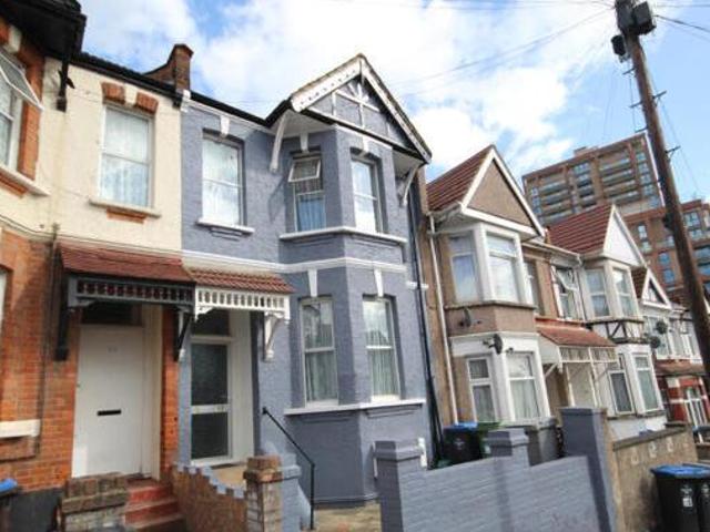House for sale in Wembley, Greater London