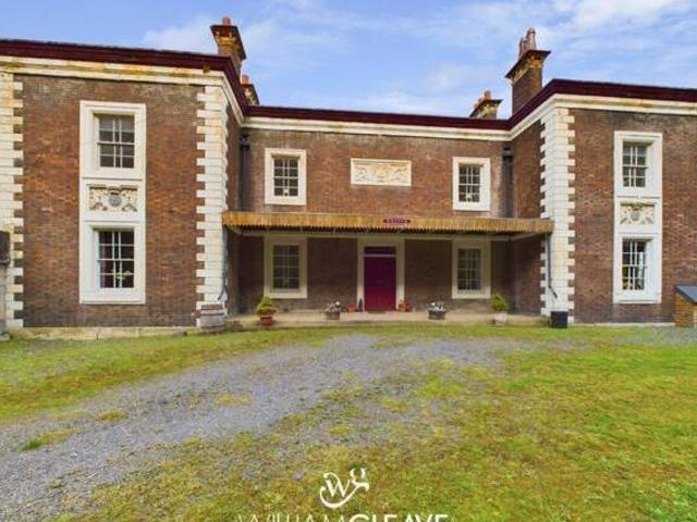 House for sale in Holywell