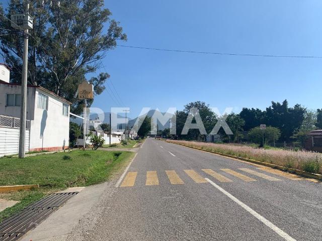 Edificio en venta en San Agustín Yatareni, Oaxaca