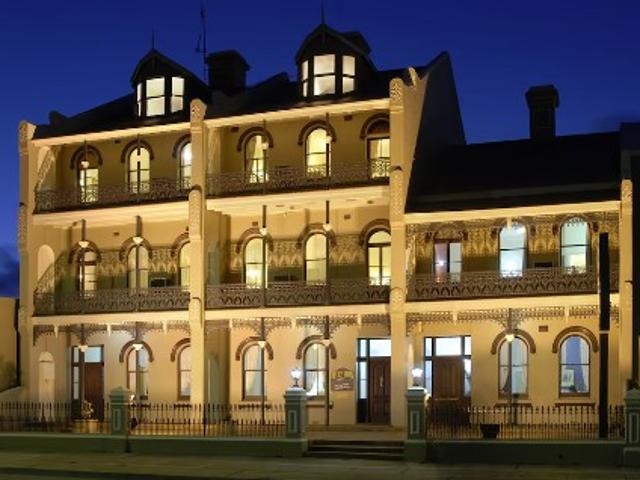 Townhouse for sale in Goulburn