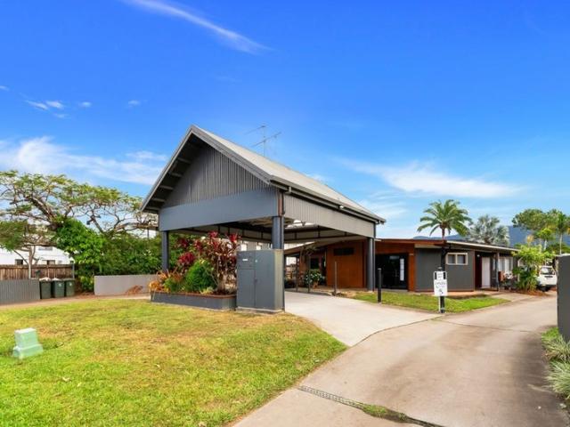Townhouse for sale in Edmonton, Queensland