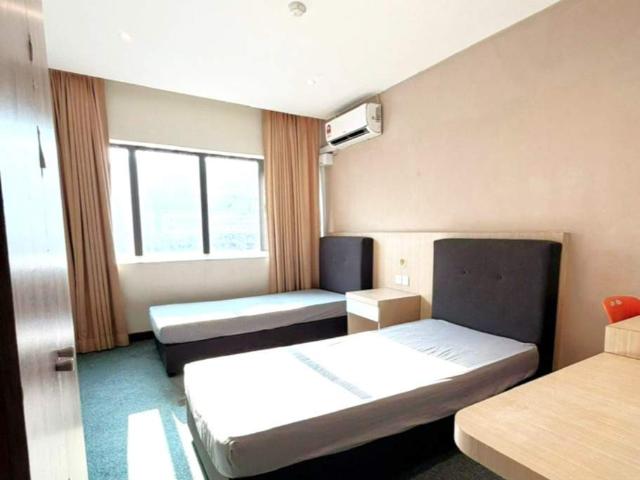 Room for rent in Country Heights Damansara, Kuala Lumpur