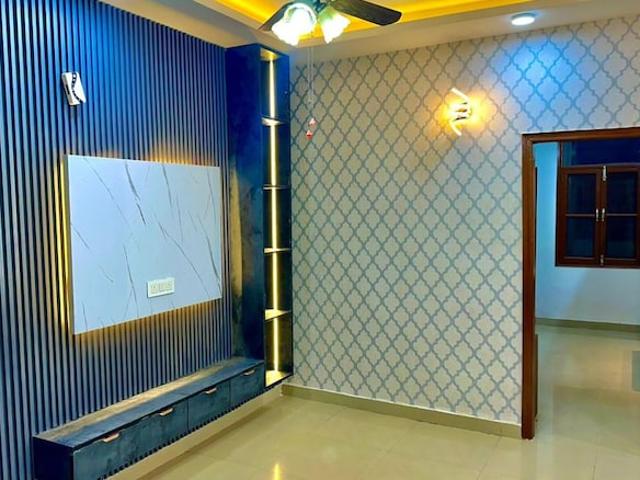 Flat for rent in Zirakpur, Punjab