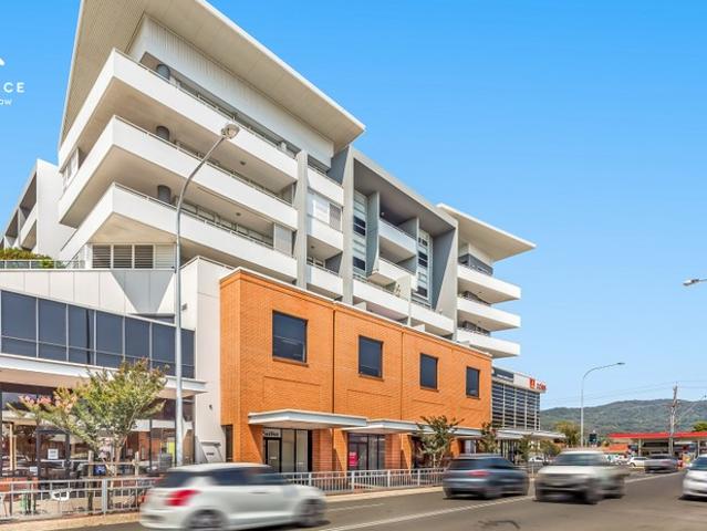 Retail for rent in Wollongong West, New South Wales