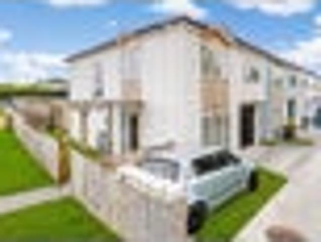Townhouse for sale in Papakura