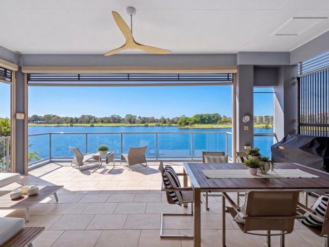 House for sale in Hope Island, Gold Coast City