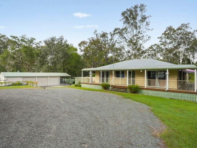 House for sale in South Maclean, Greater Brisbane