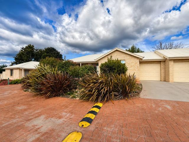 Townhouse for sale in Brisbane Grove, New South Wales