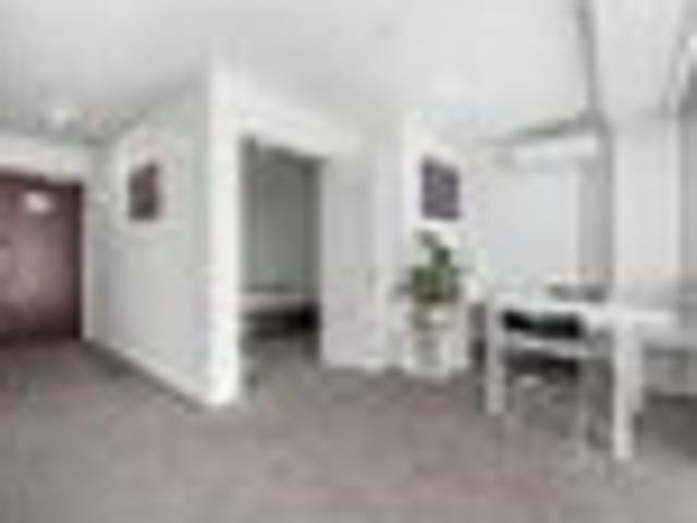 Apartment for sale in Auckland, Oroua County