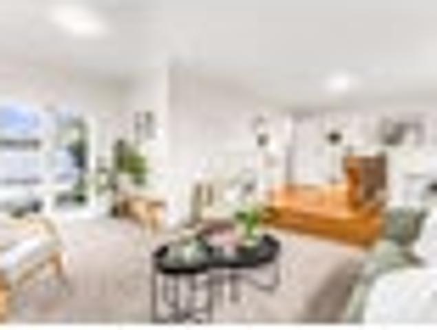 House for sale in College Estate