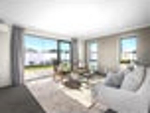 House for sale in Chaslands, Canterbury