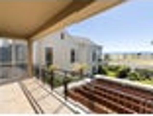 Townhouse for sale in Napier