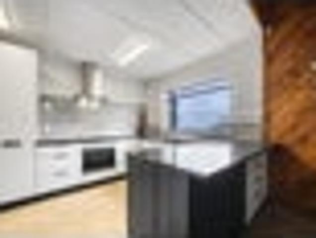 House for sale in Papakura