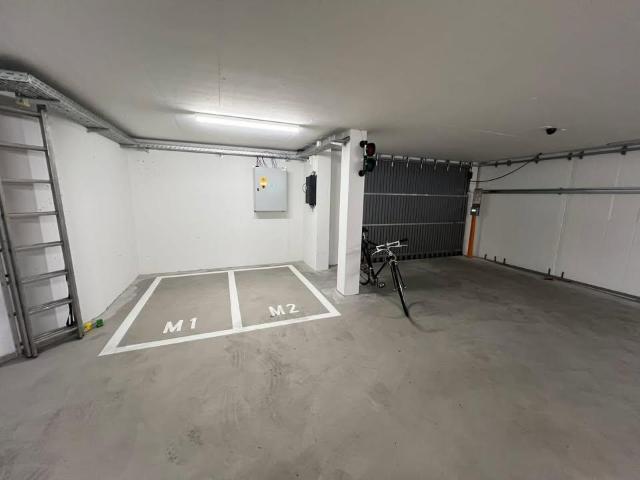 Garage mieten in Einigen, Zürich