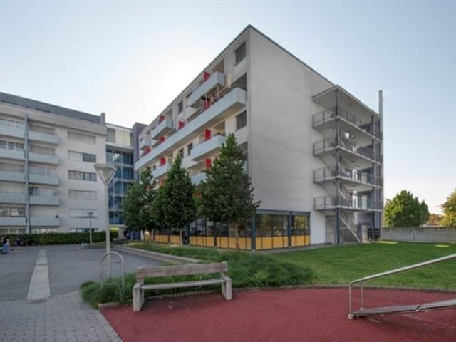Wohnung mieten in Renens, Waadt