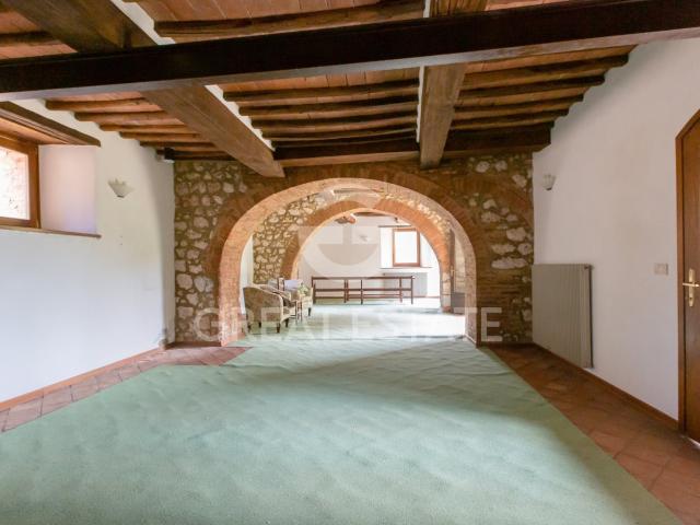 Casa in vendita a Sovicille, Toscana