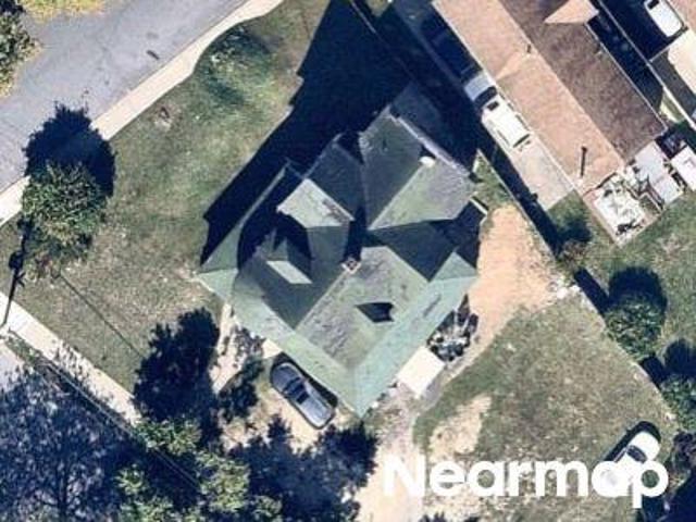 House for sale in Queens, Arverne
