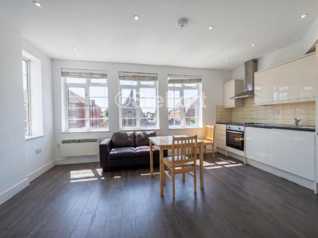 Apartment for rent in Mottingham, Greater London