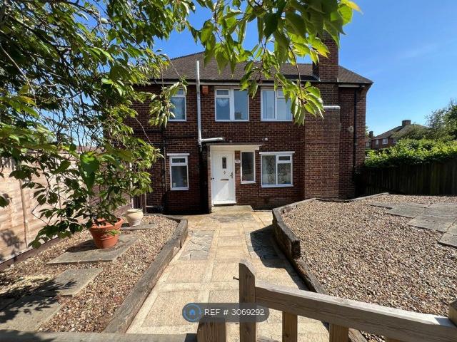 House for rent in Royal Borough of Greenwich, Greater London