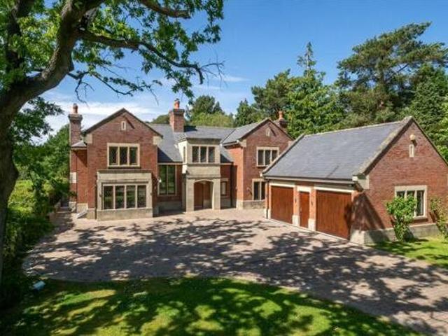 House for sale in Macclesfield