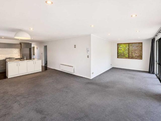 Apartment for rent in Lynmouth, New Plymouth