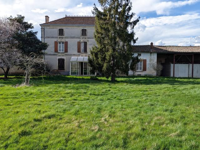 Maison vente à Niort, Mougon