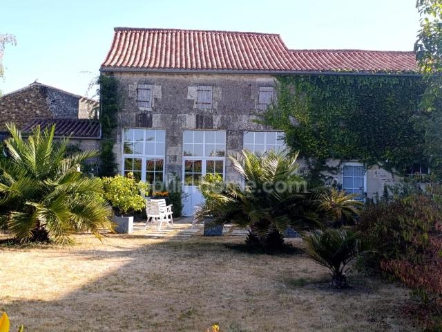 Maison vente à Fontenay-le-Comte, Mouilleron-en-pareds