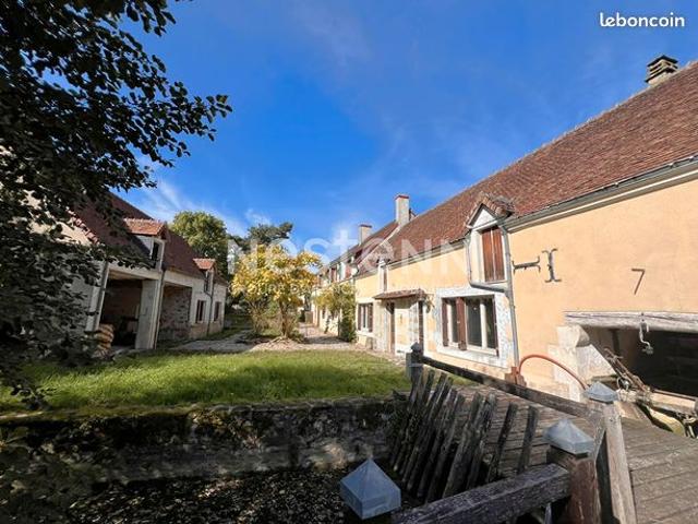 Maison vente à Issoudun, Centre-Val de Loire