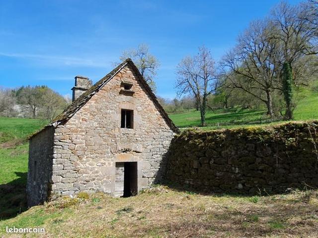 Maison vente à Mauriac, Méallet