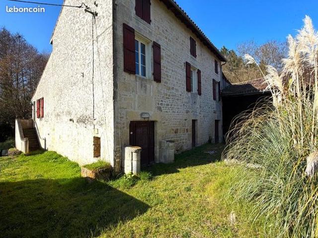 Maison vente à Saint-Jean-d'Angély, Grandjean
