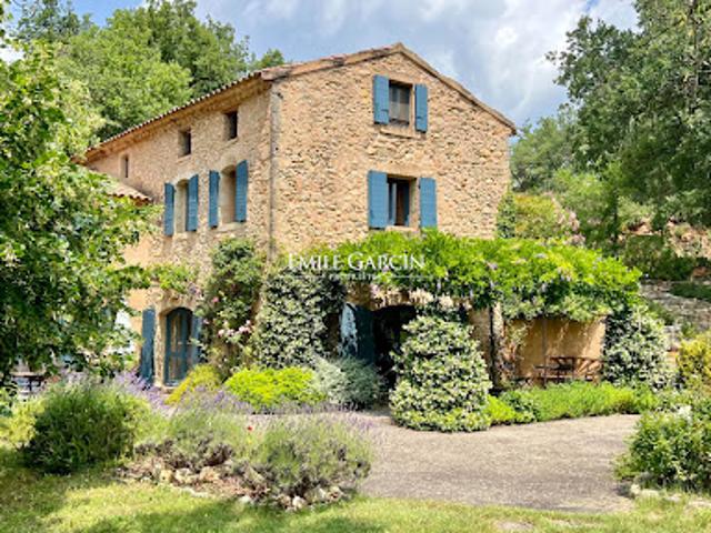 Ferme vente à Apt, La Tour-d'aigues