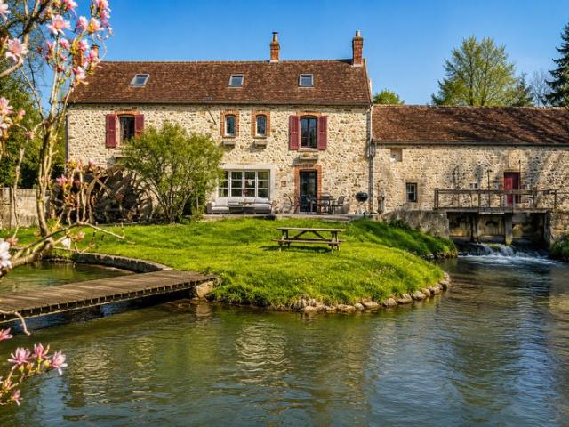 Maison vente à Fontainebleau, Dormelles