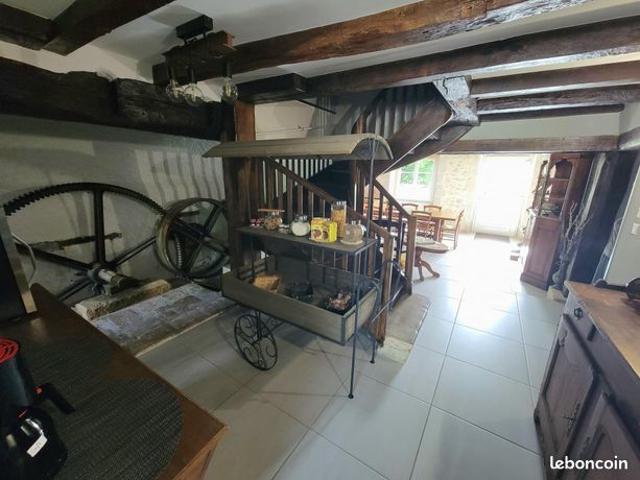 Maison vente à Montmorillon, Lussac-les-châteaux