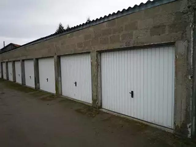 Garage location à Moulins