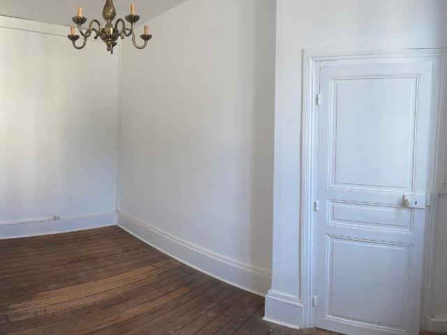 Appartement location à Petit Corgenay, Neuvy