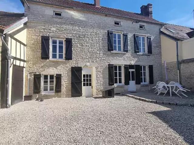 Maison vente à Avallon, Moulins-en-tonnerrois