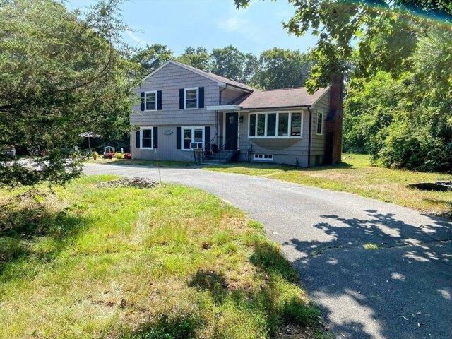 House for sale in Rehoboth, Massachusetts