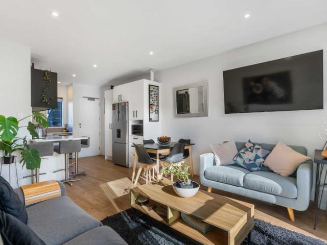 Apartment for rent in Balmoral