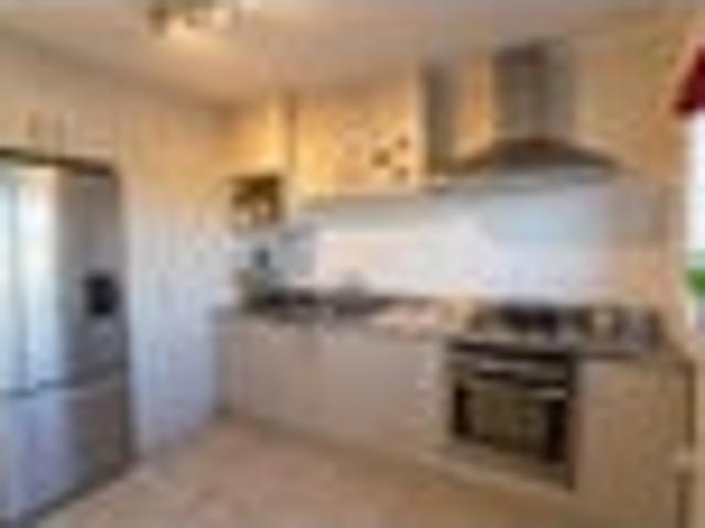 Apartment for rent in Balmoral