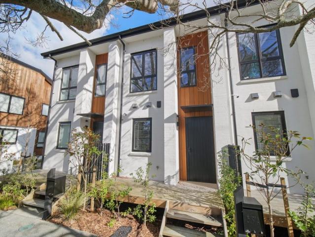 House for rent in Balmoral