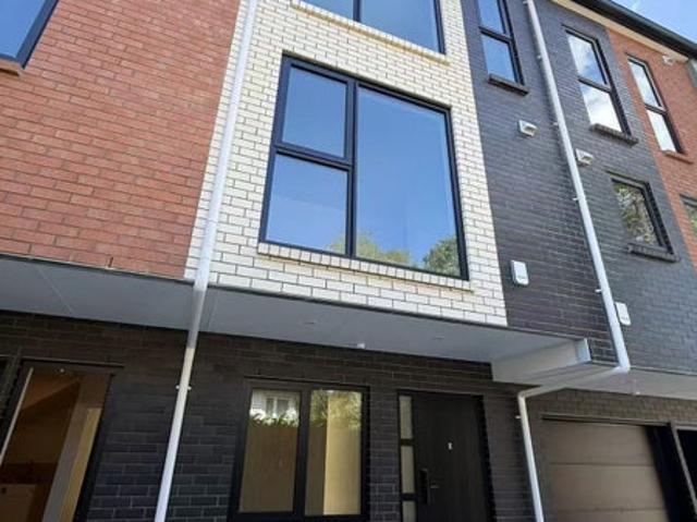 House for rent in Balmoral