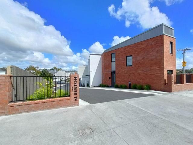 House for rent in Balmoral